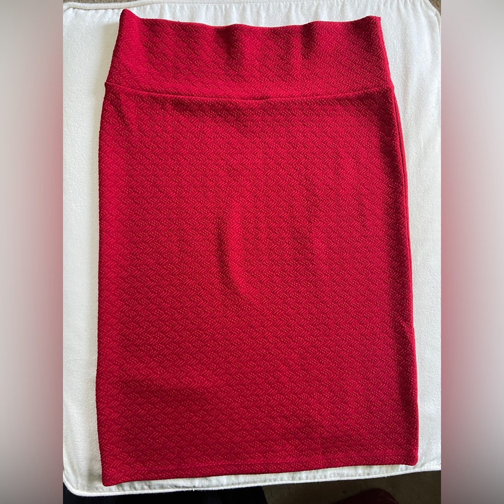 LulaRoe Skirt - red